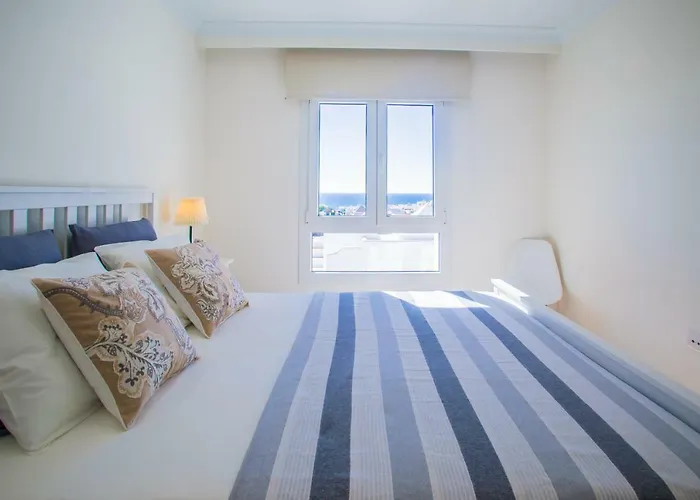 Flower Beach Suite 26